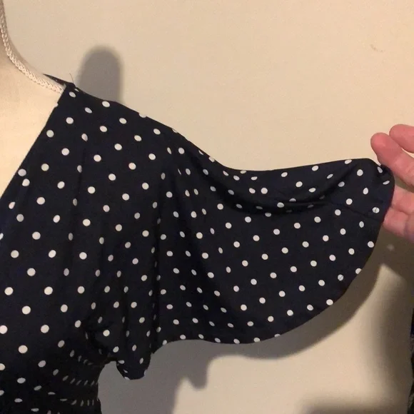 Crop top by Polly & Esther, navy with white polka dots, small - Picture 3 of 9